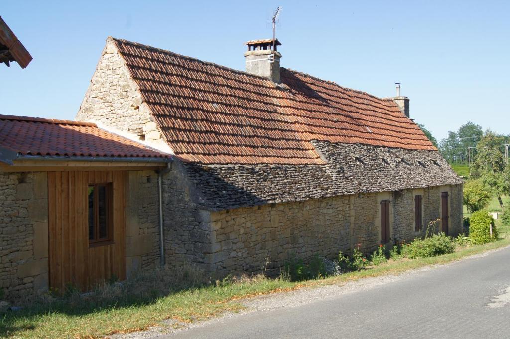 Chambres D'Hotes L'Oustralac La Chapelle-Aubareil Екстер'єр фото